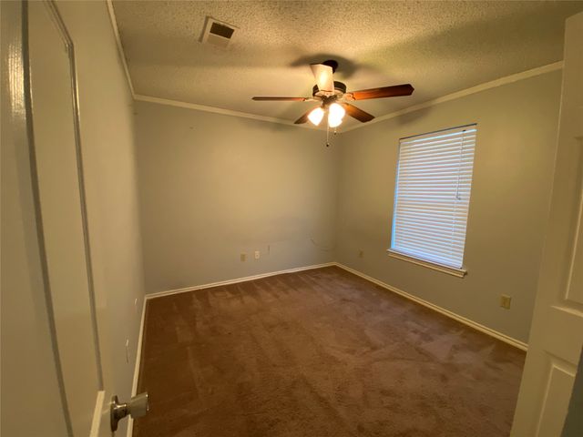 5949 Sundown Drive, Watauga, TX 76148