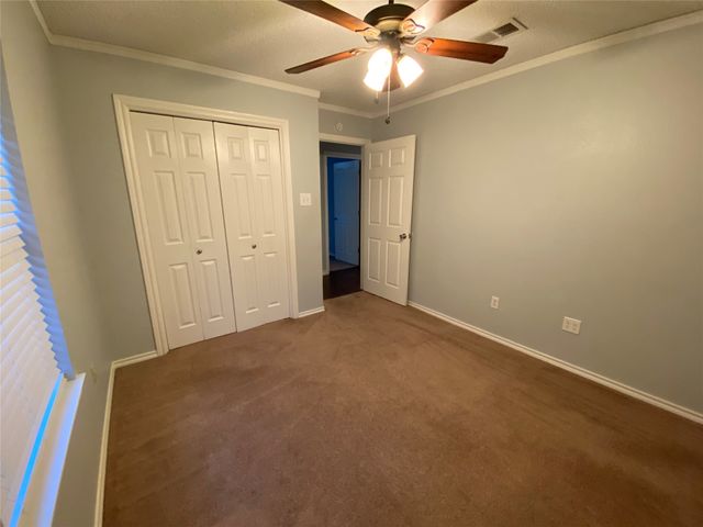 5949 Sundown Drive, Watauga, TX 76148