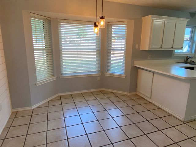 5949 Sundown Drive, Watauga, TX 76148