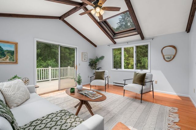 108 Greenwood Rd, Andover, MA 01810