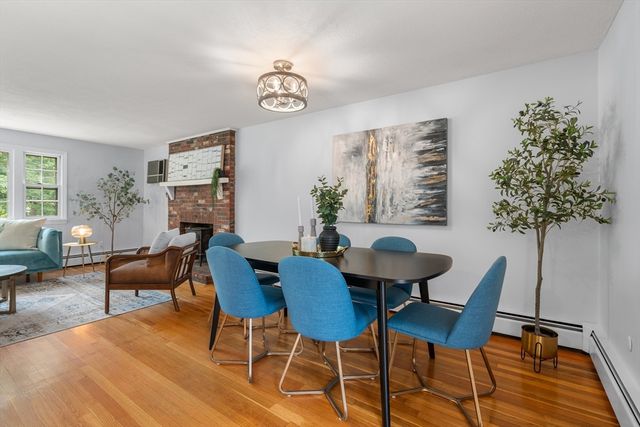 108 Greenwood Rd, Andover, MA 01810