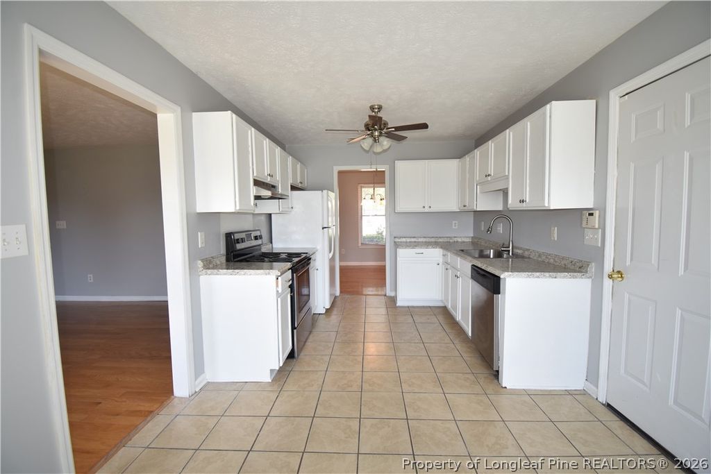 8813 Tin Lizza Drive, Fayetteville, NC 28314 — photo 8