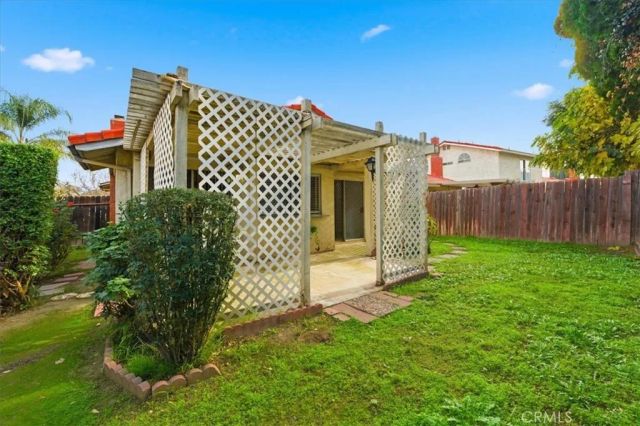 779 Atchison, Colton, CA 92324