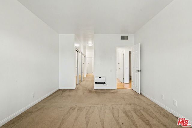 521 MONTANA Avenue 301, Santa Monica, CA 90403