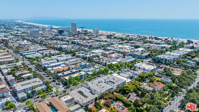 521 MONTANA Avenue 301, Santa Monica, CA 90403