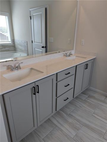 355 Rodeo Drive, Auburn, GA 30011