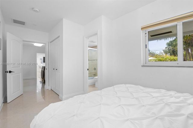 1144 Adams St, Hollywood, FL 33019