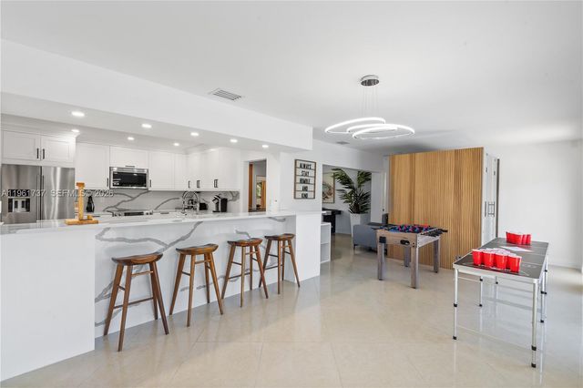1144 Adams St, Hollywood, FL 33019