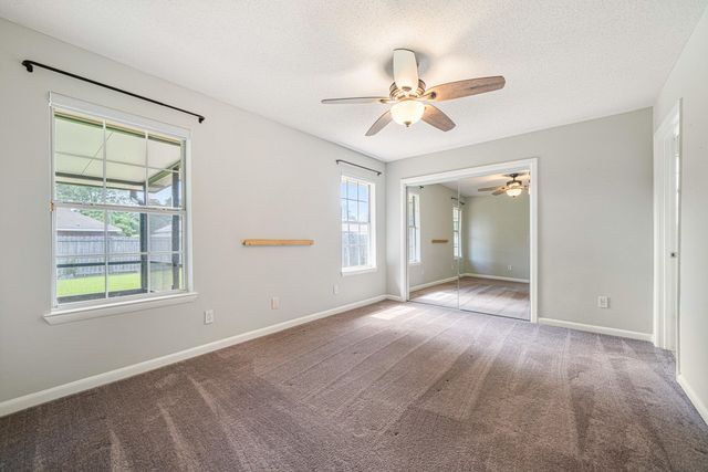 312 Oakdale Avenue, Mary Esther, FL 32569