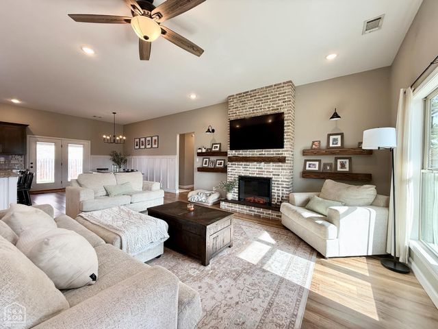 303 Sandusky Drive, Manila, AR 72442