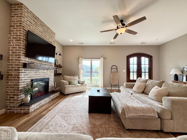 303 Sandusky Drive, Manila, AR 72442