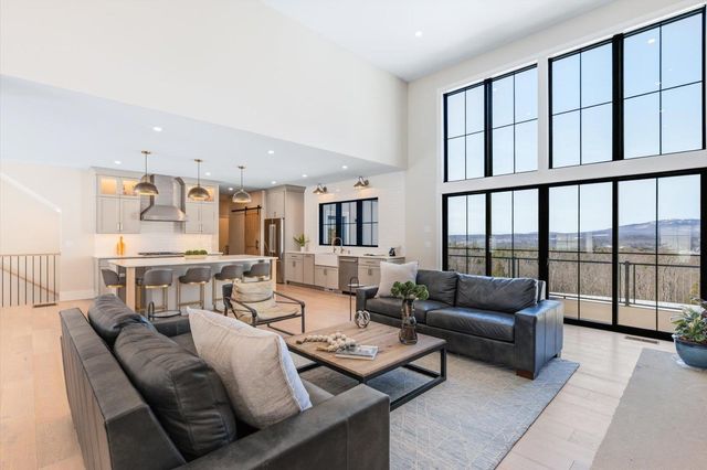 57 Cranberry Meadow Drive, Peterborough, NH 03458