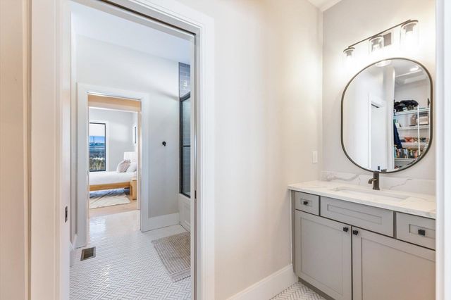 57 Cranberry Meadow Drive, Peterborough, NH 03458