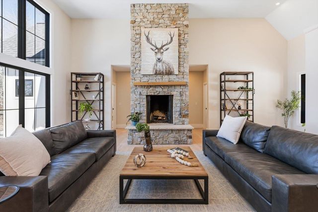 57 Cranberry Meadow Drive, Peterborough, NH 03458