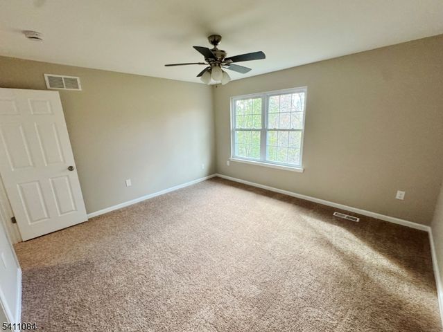 1004 Hill St, Phillipsburg Town, NJ 08865