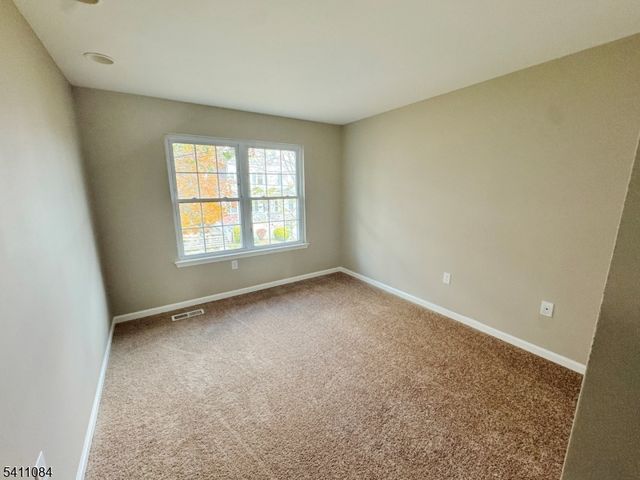 1004 Hill St, Phillipsburg Town, NJ 08865