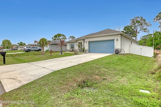 1373 Vandalia Avenue SE, Palm Bay, FL 32909