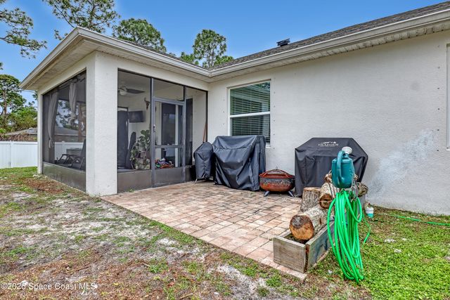 1373 Vandalia Avenue SE, Palm Bay, FL 32909
