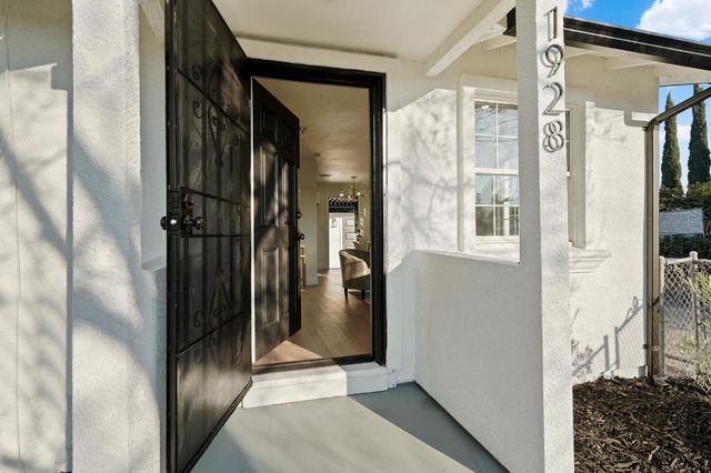 1928 S Olive Ave, Stockton, CA 95215