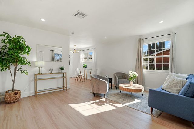 1928 S Olive Ave, Stockton, CA 95215