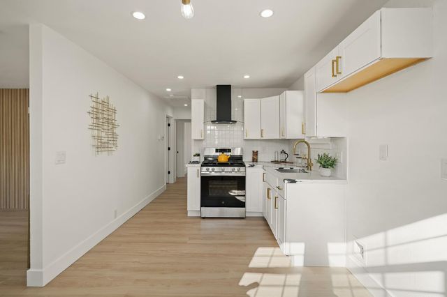 1928 S Olive Ave, Stockton, CA 95215