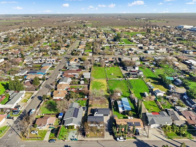 1928 S Olive Ave, Stockton, CA 95215