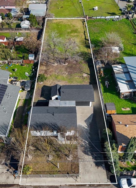 1928 S Olive Ave, Stockton, CA 95215