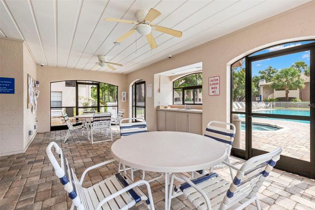 2981 BONAVENTURE CIRCLE 202, Palm Harbor, FL 34684