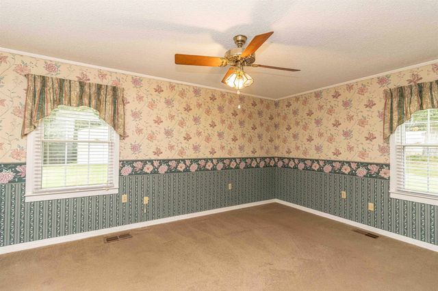 239 OLD NO 5 RD S, Selmer, TN 38375