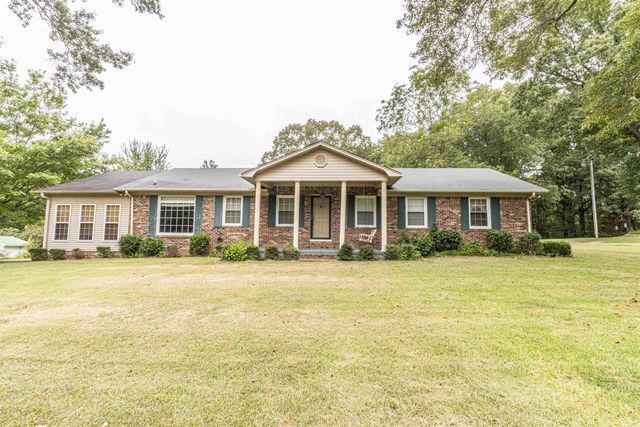 239 OLD NO 5 RD S, Selmer, TN 38375