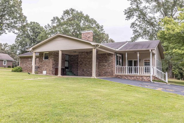 239 OLD NO 5 RD S, Selmer, TN 38375
