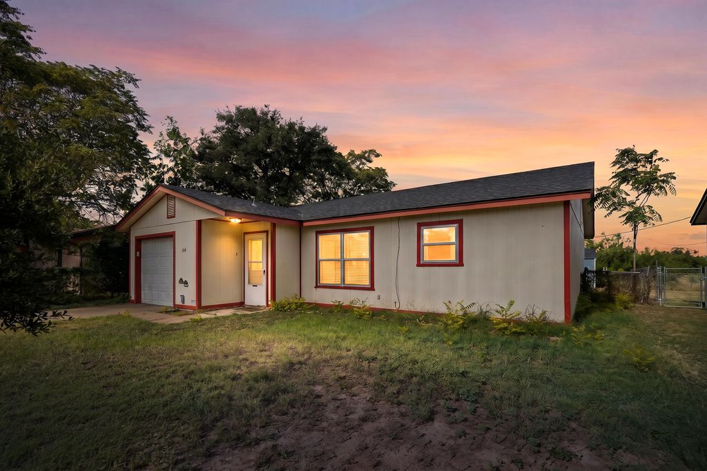 Image 1 of property listing at 144 Stoneham Street, San Angelo, TX 76905