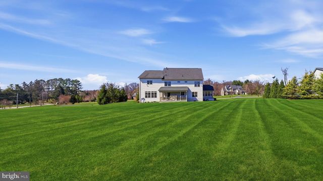 17348 HARMONY VISTA DR, Hamilton, VA 20158