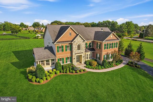 17348 HARMONY VISTA DR, Hamilton, VA 20158