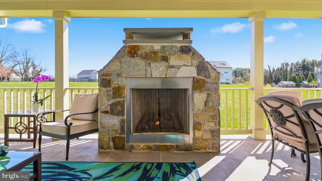 17348 HARMONY VISTA DR, Hamilton, VA 20158