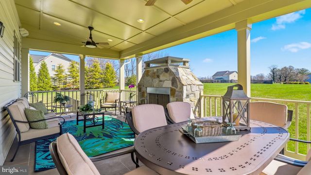 17348 HARMONY VISTA DR, Hamilton, VA 20158