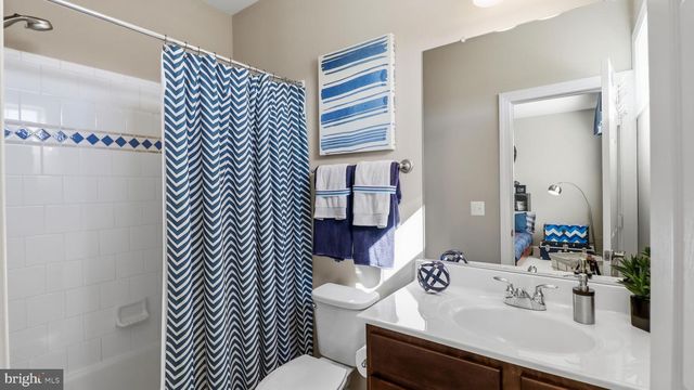 17348 HARMONY VISTA DR, Hamilton, VA 20158