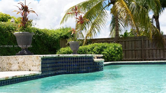 14856 SW 174th St, Miami, FL 33187