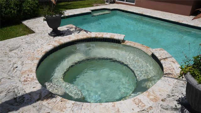 14856 SW 174th St, Miami, FL 33187