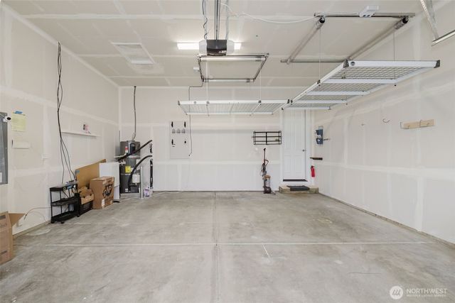 3800 SW Alava Court, Port Orchard, WA 98367