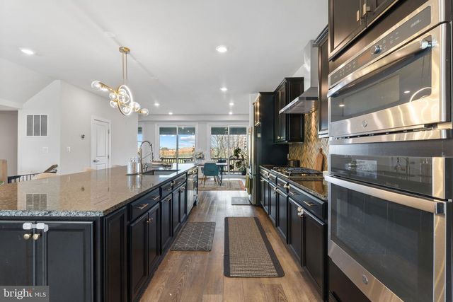 22278 CORNERSTONE CROSSING, Ashburn, VA 20148