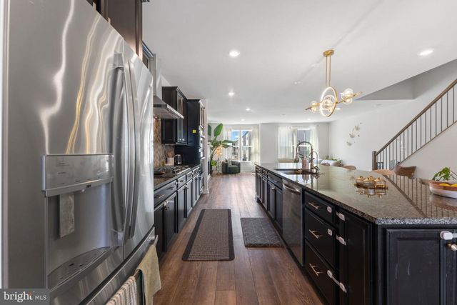 22278 CORNERSTONE CROSSING, Ashburn, VA 20148