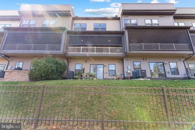 22278 CORNERSTONE CROSSING, Ashburn, VA 20148