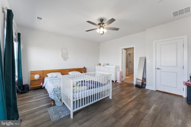 22278 CORNERSTONE CROSSING, Ashburn, VA 20148