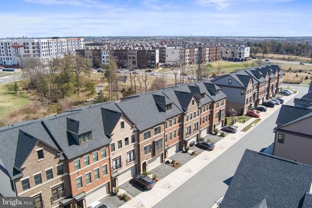 22278 CORNERSTONE CROSSING, Ashburn, VA 20148