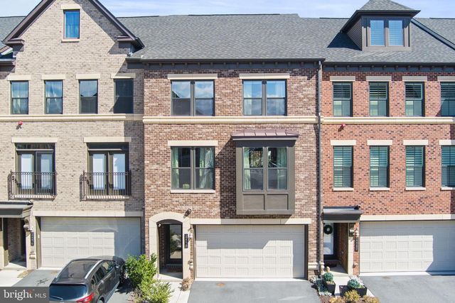 22278 CORNERSTONE CROSSING, Ashburn, VA 20148