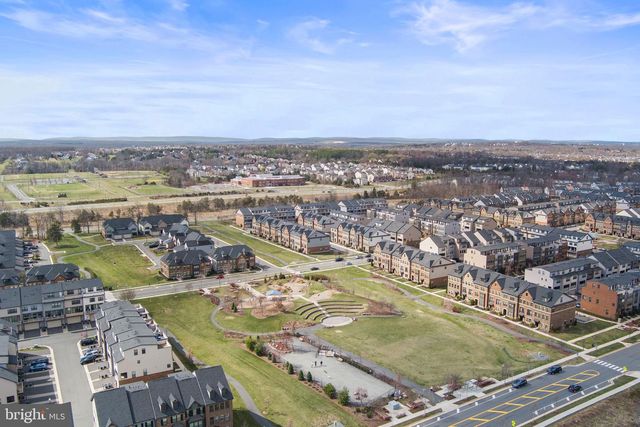 22278 CORNERSTONE CROSSING, Ashburn, VA 20148