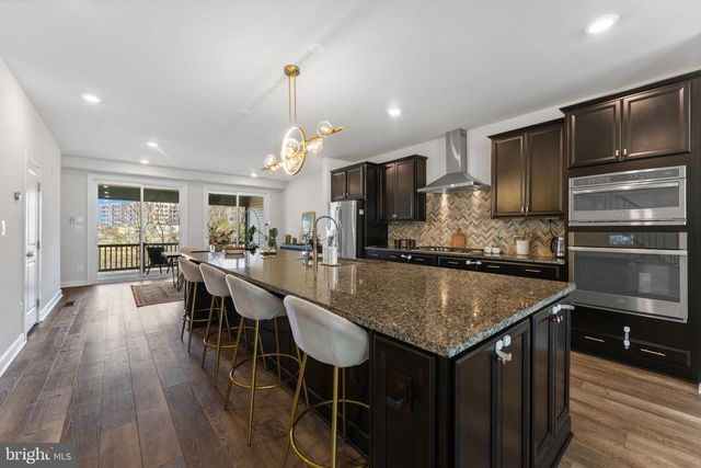 22278 CORNERSTONE CROSSING, Ashburn, VA 20148