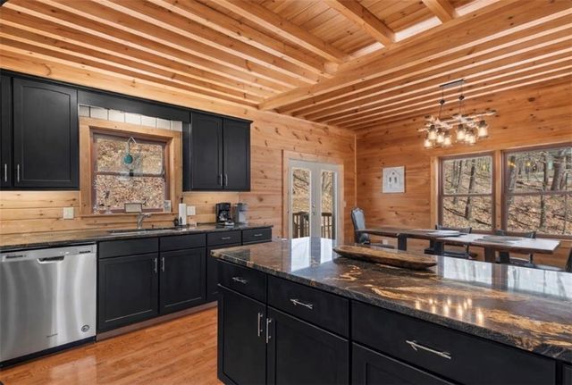 71 Cutthroat Ridge, Jasper, GA 30143