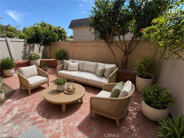 18170 Rustic Court, Fountain Valley, CA 92708